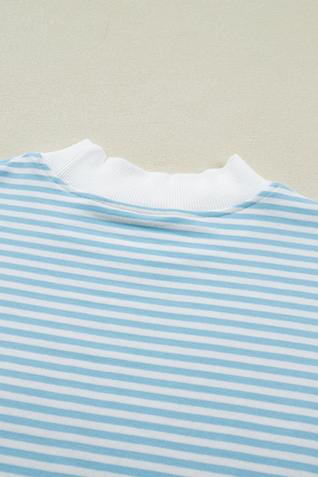 Pink Stripe Cuffed Sleeve Contrast Mock Neck Tee Casual 2pcs Short Set