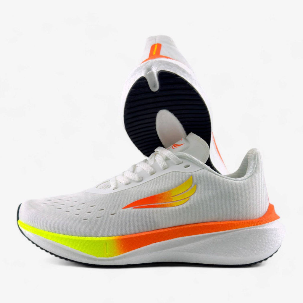 APUS White Women Running Shoe